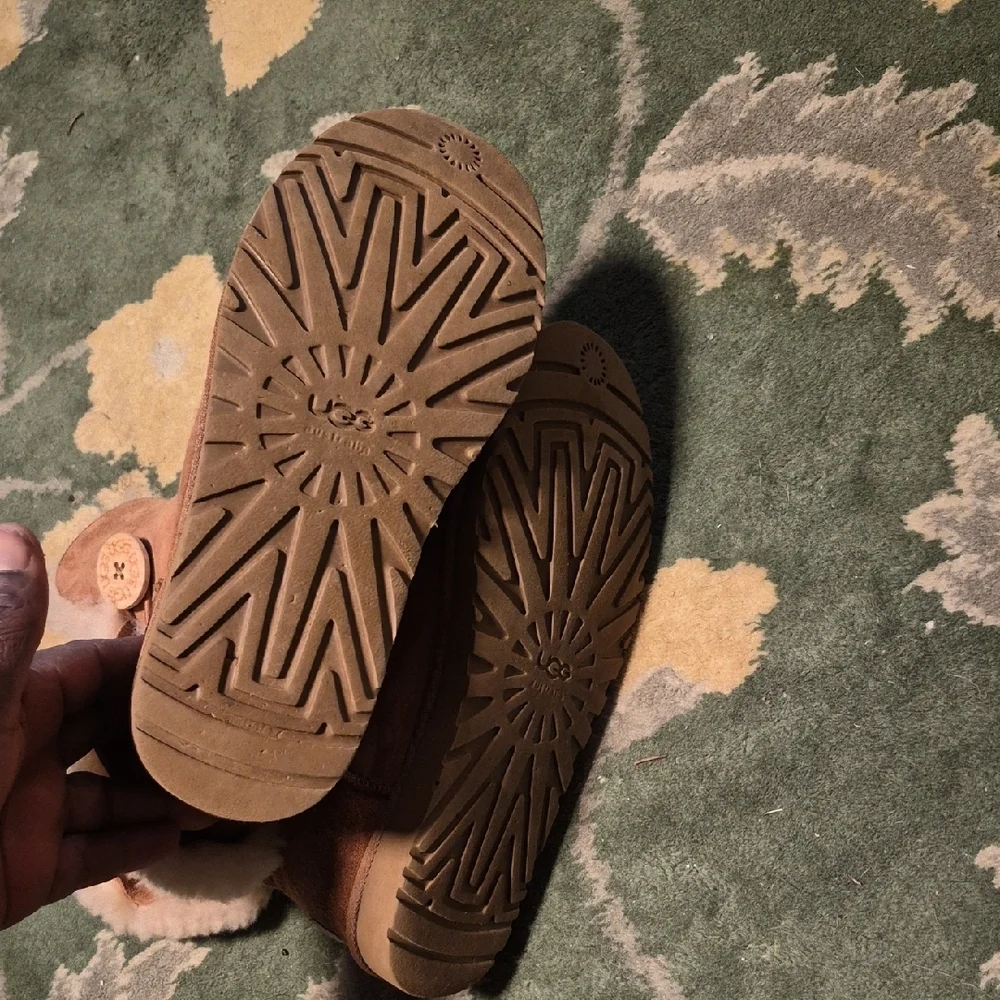 UGG Brown Shearling Winter Boots